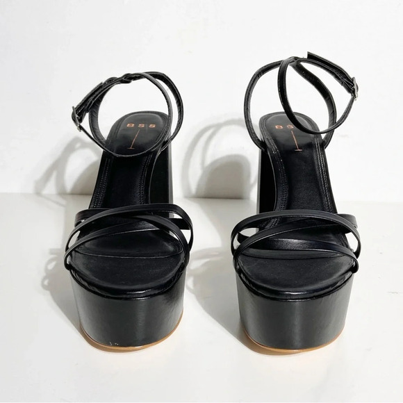 New BLACK SUEDE STUDIO Emani Strappy Platform Sandal in black size 40 - Picture 3 of 7